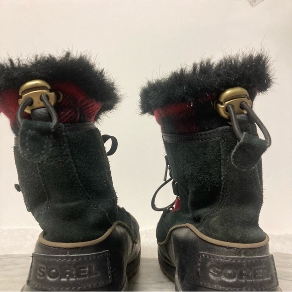 Sorel Tivoli III Winter Boots Size 8 Plaid Red Black Waterproof Soles Faux Fur - Picture 8 of 15